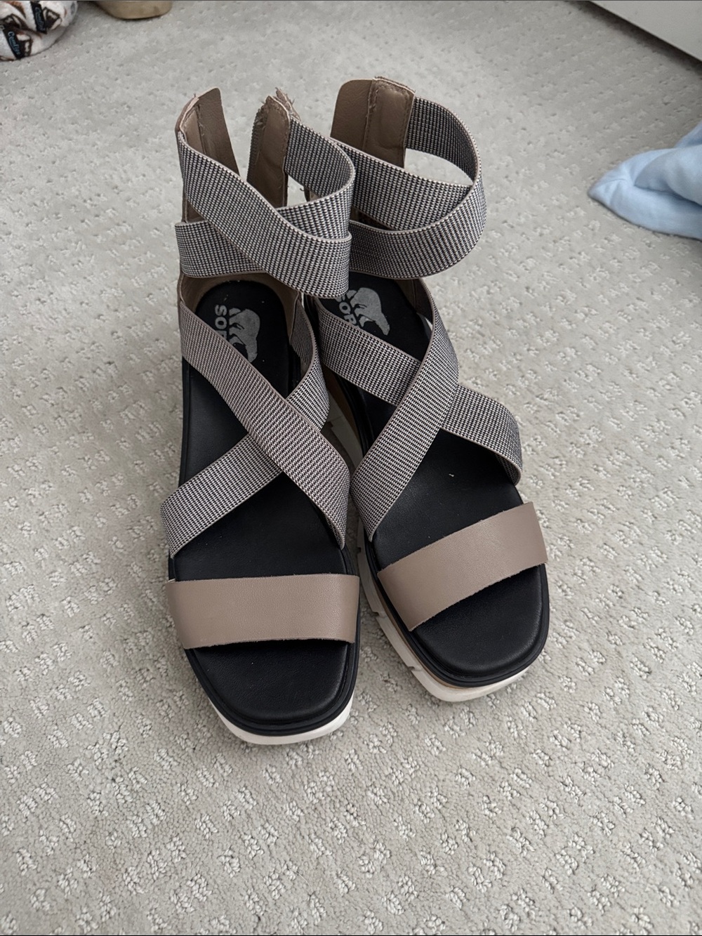 SOREL sandals - Picture 4 of 4